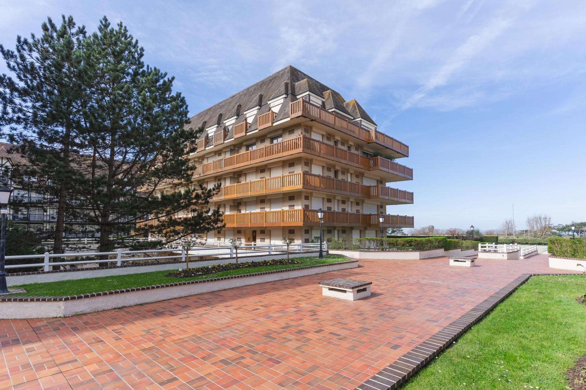 Luxurious Apartment 4 People - Casino Barriere Deauville Buitenkant foto